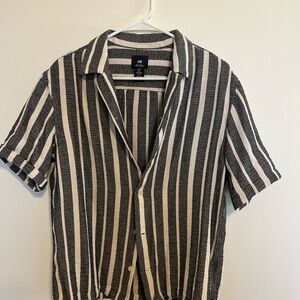 H&M Men's Black and White Striped Casual Shirt